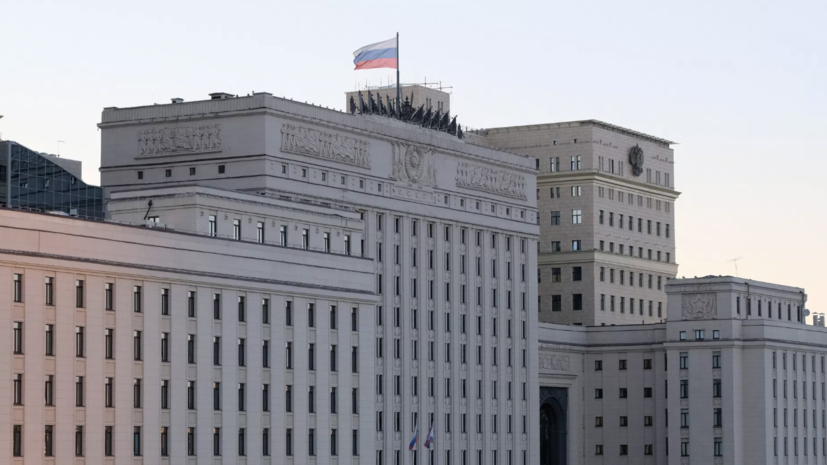 Путин: совершенствование структуры МО продолжается, исходя из опыта СВО
