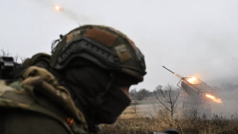 ВС России уничтожили эшелон с военной техникой ВСУ в Днепропетровской области