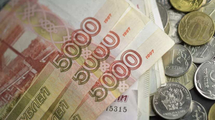 Минтруд предложил ввести две пенсии для членов семьи погибших участников СВО