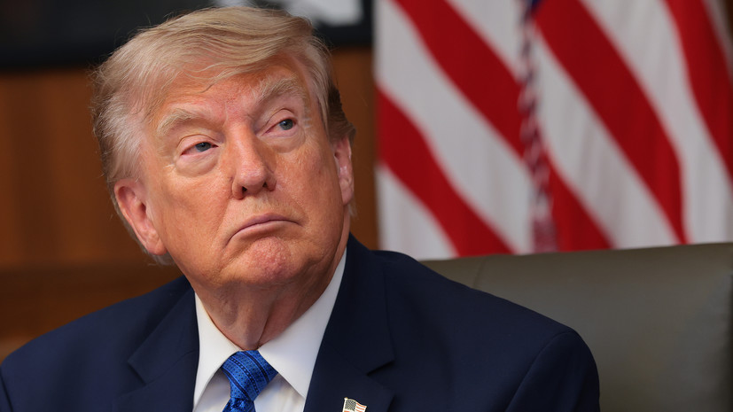 NYT: угроза, из-за которой Трамп мог сменить самолёт, была личной