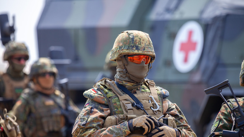 В НАТО заявили о сокращении численности миротворческих сил KFOR в Косово