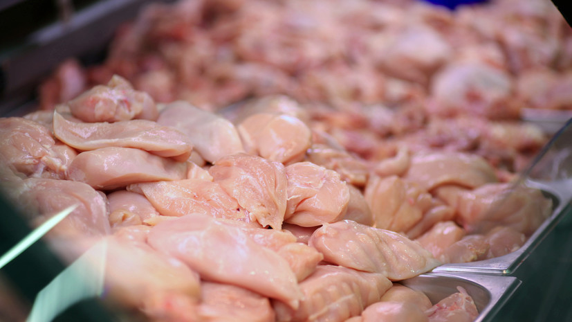 ФАС проверит цены на мясо птицы и говядину у крупнейших производителей