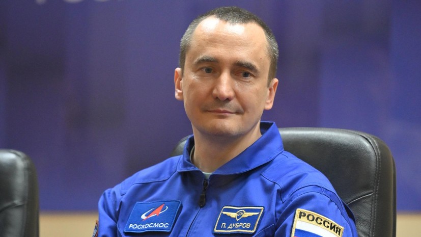 Космонавт Пётр Дубров сфотографировал солнечное затмение с борта МКС