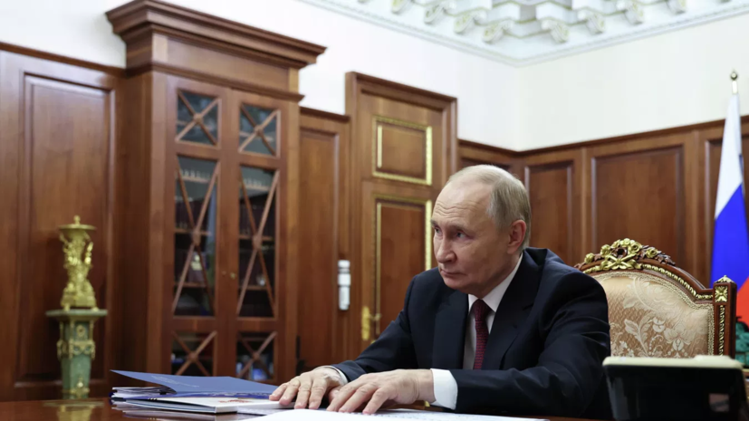 Меркурис призвал премьера Японии Такаити найти общий язык с Путиным