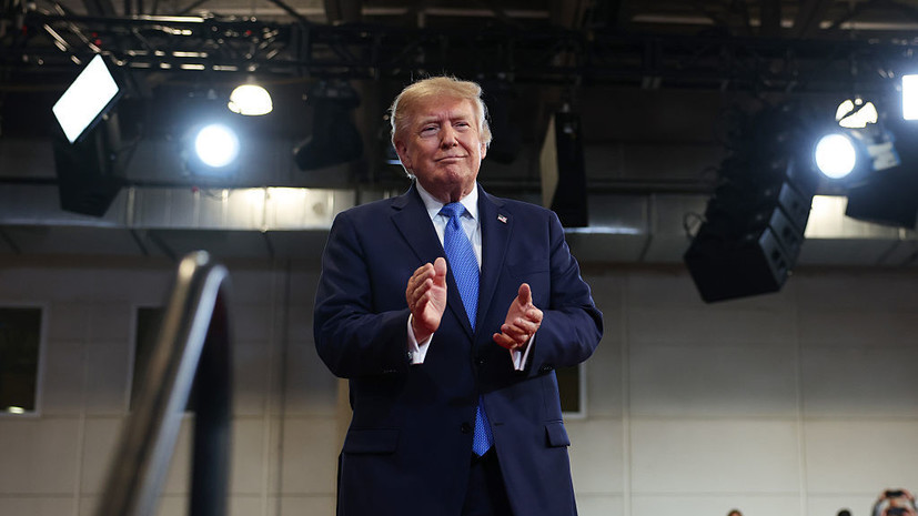 Рейтинг Трампа достиг исторического минимума за всё президентство