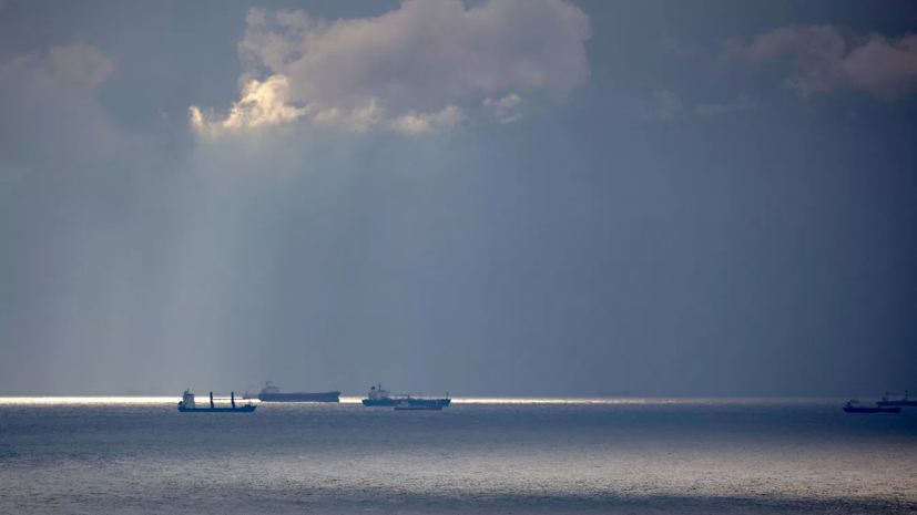 Reuters: в Чёрном море после атаки БПЛА начался пожар на греческом судне