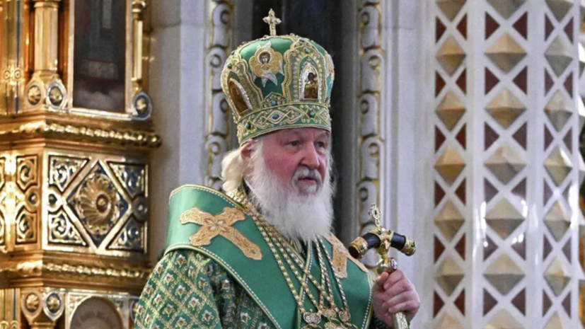 Патриарх Кирилл возглавил молебен у саркофага Дмитрия Донского в Кремле