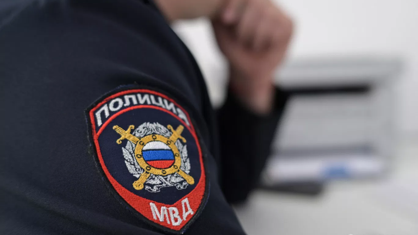 Житель Курска получил арест и штраф за лозунги в отделе полиции в ХМАО