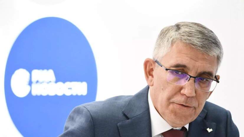 Тульский губернатор позвонил девочке, нарисовавшей смешариков на детской площадке