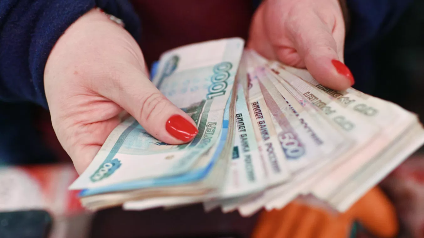 Медведев назвал повышение МРОТ до 35 тысяч рублей одной из главных задач ЕР