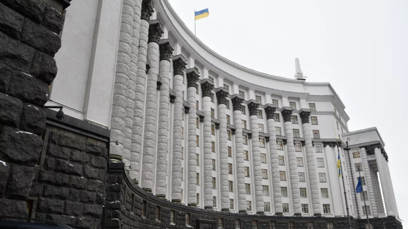 Украинский чиновник заявил, что Киев намеренно скрывает данные о финоперациях