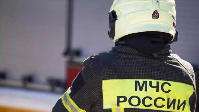 Два человека пострадали при пожаре на складе в Дагестане после падения частей БПЛА