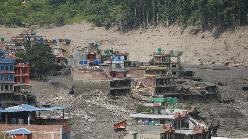 Kathmandu Post: в Непале из зоны наводнения спасли 117 иностранцев