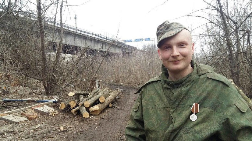 Поэт и офицер Сигида рассказал о службе и творчестве на СВО