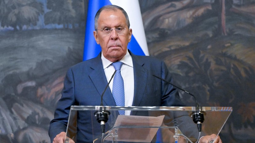 Лавров обвинил НАТО в милитаризации Арктики
