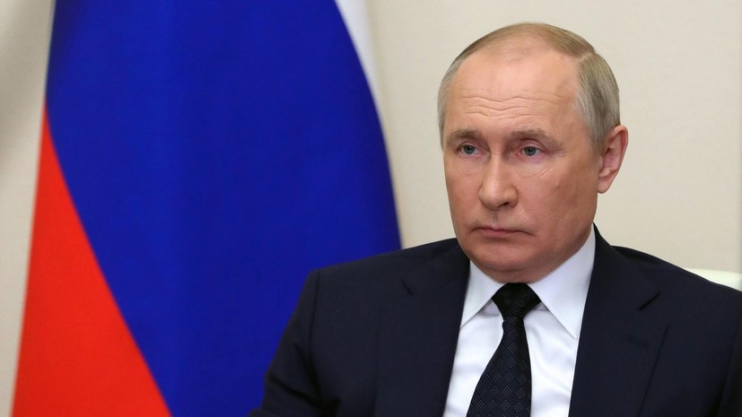 Путин: Киев просит возобновить встречи, но с террористами переговоров не ведут