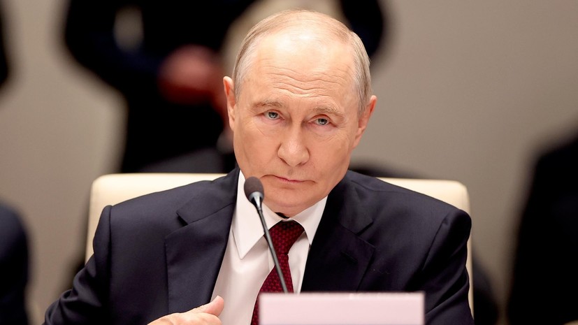 Путин выразил уверенность, что враг будет сыпаться