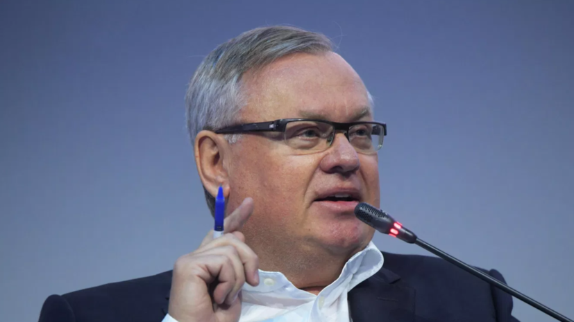 Глава ВТБ Костин назвал «стрёмом» работу на удалёнке