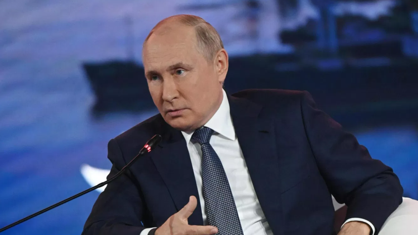 Путин предложил продлить повышенные выплаты за третьего ребёнка на Дальнем Востоке