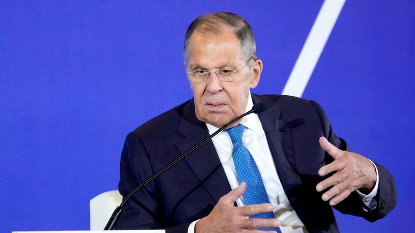 Лавров: отделения Института Гёте закроют в Москве, Петербурге и Екатеринбурге