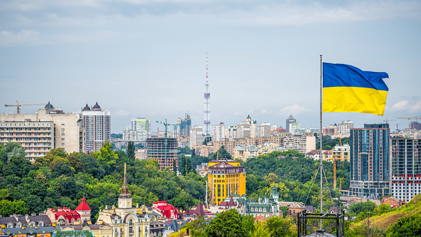 Песков: милитаризация Киева обернётся головной болью для украинцев