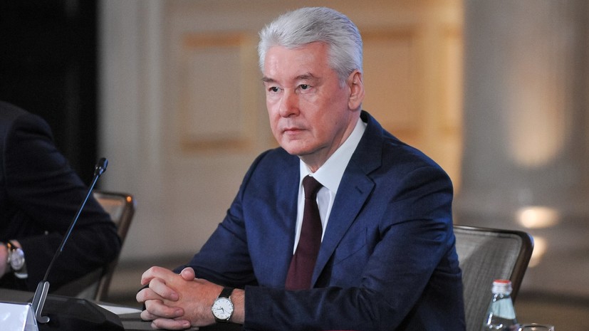 «За особые заслуги в решении социально-экономических вопросов»: Путин присвоил Собянину звание Героя Труда