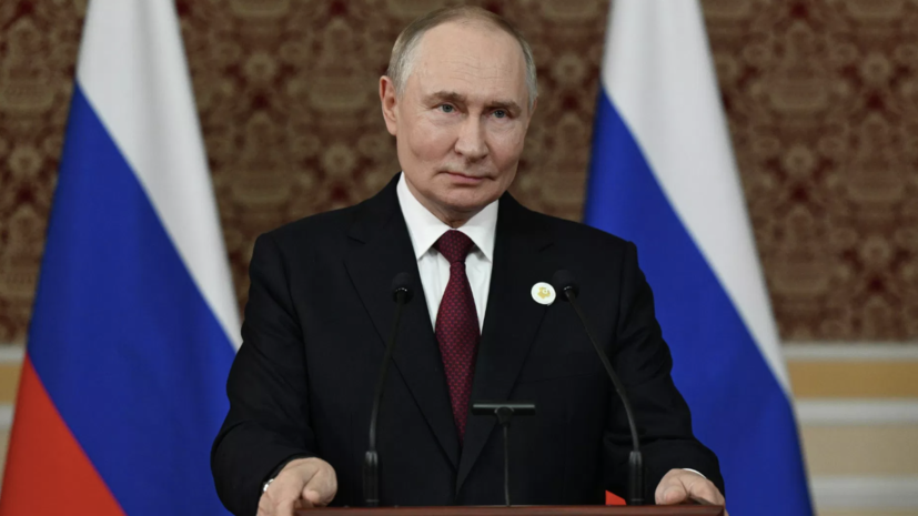 Путин поблагодарил мэра Москвы Собянина за вклад в развитие столицы
