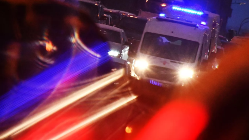 В Петербурге при столкновении автобуса с грузовиком пострадали четыре человека
