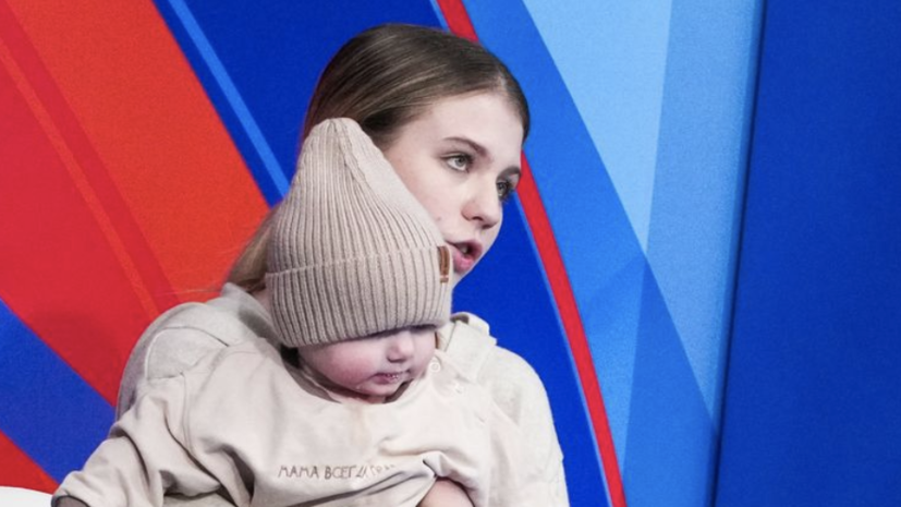 Авербух: не верится, что в августе прошлого года Трусова родила сына, настолько хорошую форму она набрала