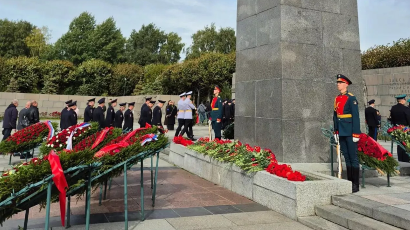В Петербурге почтили память погибших жителей и защитников блокадного Ленинграда
