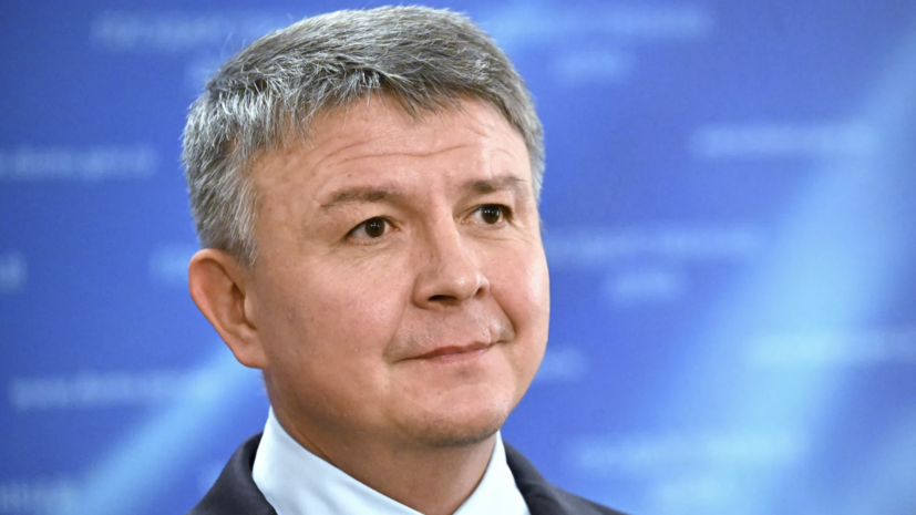 Хамитов — об отзыве нейтральных статусов у россиян: все эти метания выглядят жалко