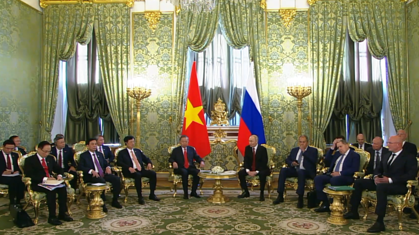 &laquo;Темпы роста фактически удвоились&raquo;: Путин &mdash; о товарообороте между Россией и Вьетнамом