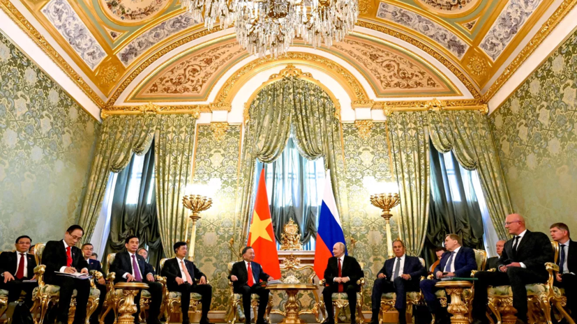 Президент Вьетнама пригласил Путина на саммит АТЭС в 2027 году