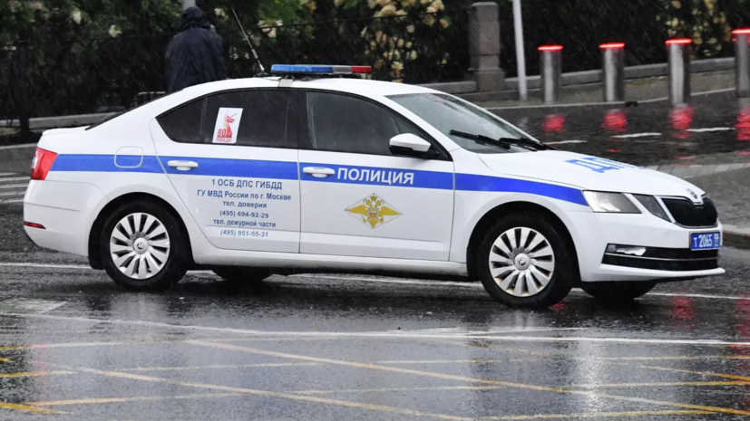Полицейские помешали москвичке отдать мошенникам родительские 26 млн рублей