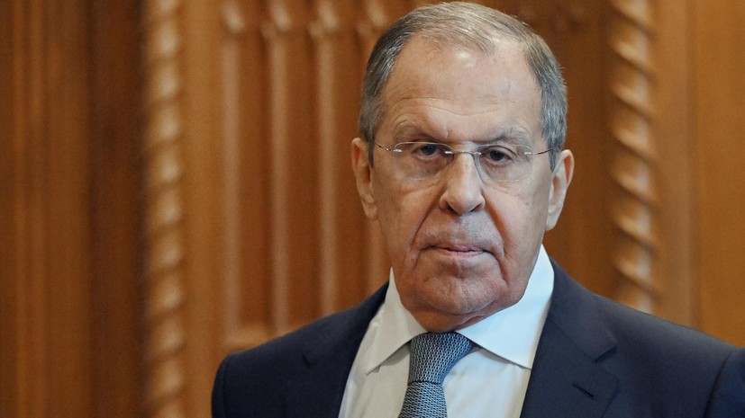 Лавров: Запад любит трактовать устав ООН, но выборочно, в своих интересах