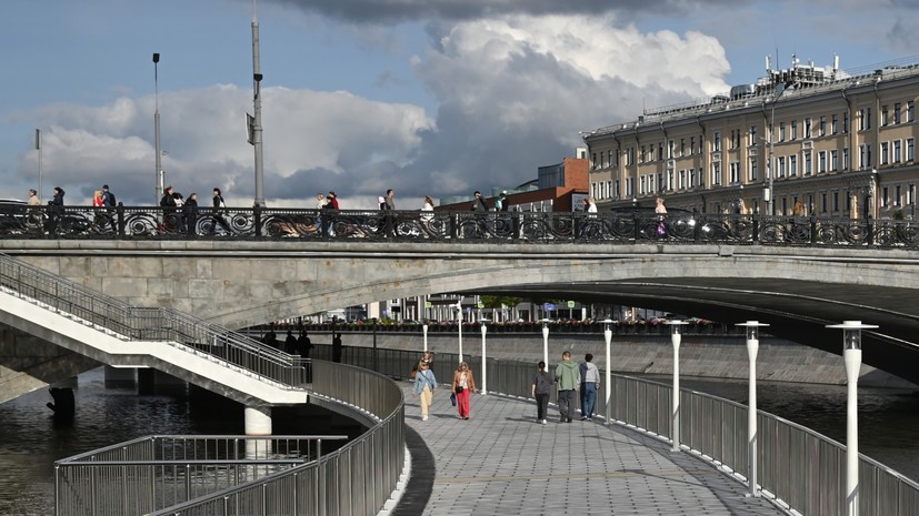В Москве открыли новый пешеходный мост под Малым Каменным мостом