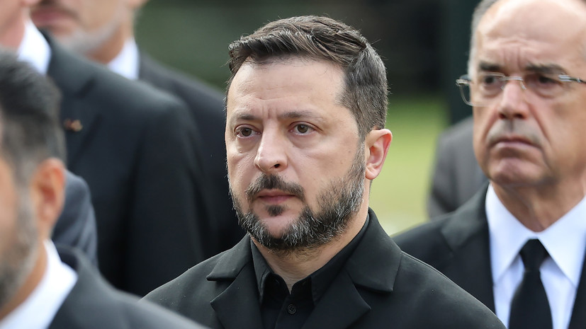 Зеленский оправдал отсутствие выборов нахождением 9 млн украинцев за границей