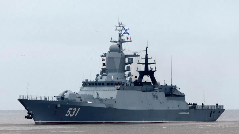 Корвет «Сообразительный» выпустил сигнальные ракеты в сторону датского вертолёта