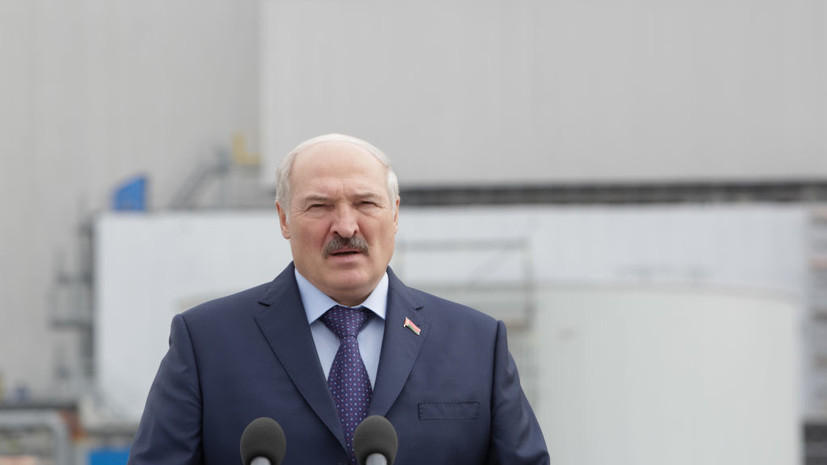 Лукашенко предупредил Запад, что отношения с Россией и КНР не обсуждаются