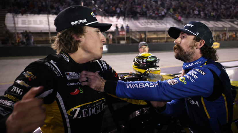 Пилоты NASCAR устроили драку после контакта в гонке в Бристоле