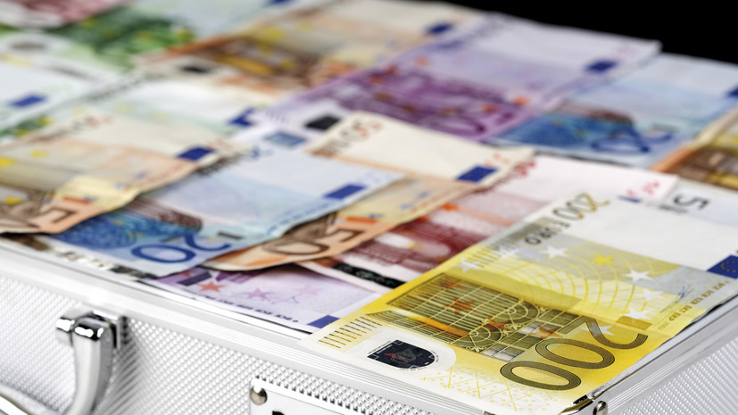 ЕС направил Киеву €8 млрд из доходов с активов России