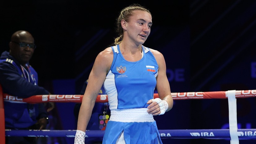 Украинская боксёрша ушла с пьедестала, не дождавшись награждения Чумгалаковой на ЧЕ