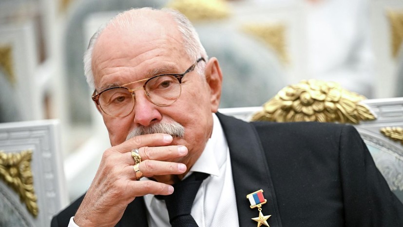 Михалков — о желании нравиться Западу: многое было сделано для идолопоклонства