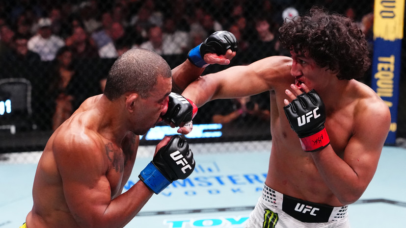 Росас победил Барселоса на турнире UFC, Раони потерял сознание