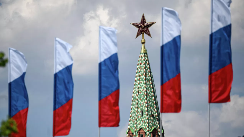 Блогер Туроци: россияне умеют вести себя уместно в разных ситуациях