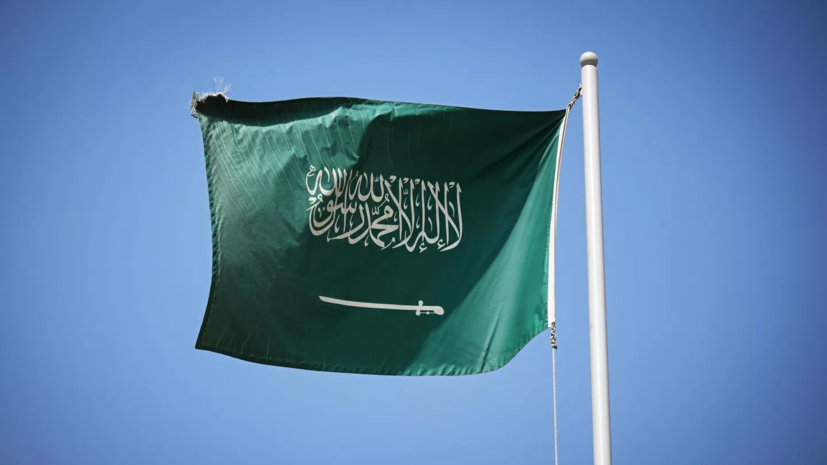 Bloomberg: Saudi Aramco возобновила экспорт по нефтепроводу «Восток — Запад»