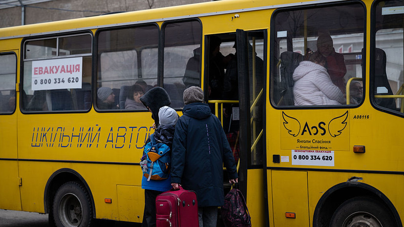 Украинцы массово покидают города из-за проблем с энергетикой