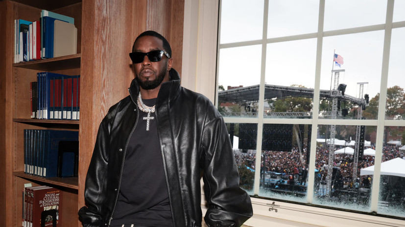 Рэпер P.Diddy платит заключённым в тюрьме тысячи долларов за массаж и еду