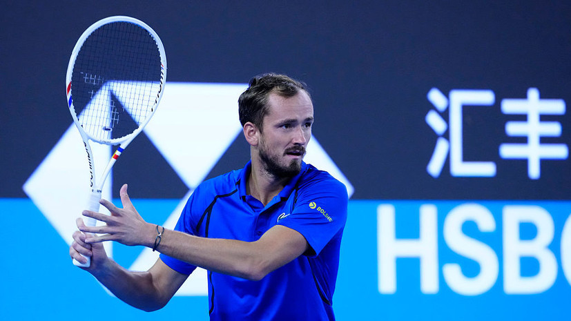 Медведев победил Серундоло и вышел в полуфинал ATP 500 в Пекине
