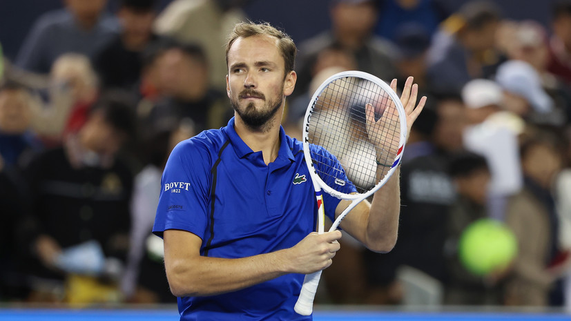 Медведев поднялся на пятое место в рейтинге ATP